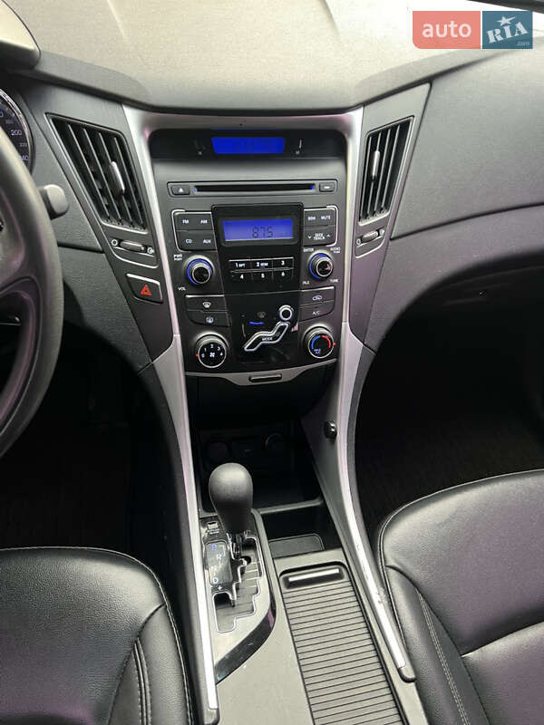 Седан Hyundai Sonata 2011 в Києві