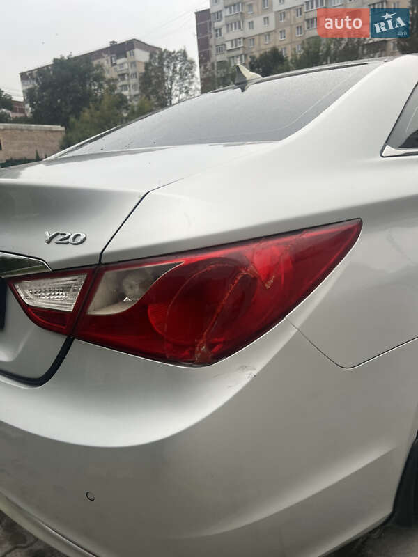 Седан Hyundai Sonata 2011 в Тернополе