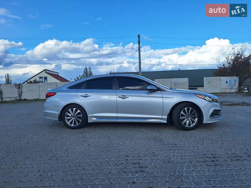 Седан Hyundai Sonata 2016 в Первомайске