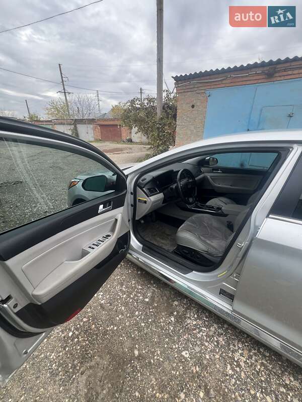 Седан Hyundai Sonata 2014 в Первомайске фото 7 Седан Hyundai Sonata 2014 в Первомайске
