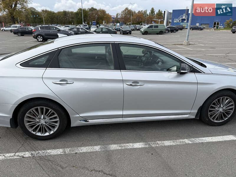 Седан Hyundai Sonata 2016 в Днепре