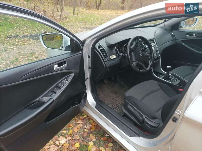 Седан Hyundai Sonata 2012 в Дніпрі фото 5 Седан Hyundai Sonata 2012 в Дніпрі