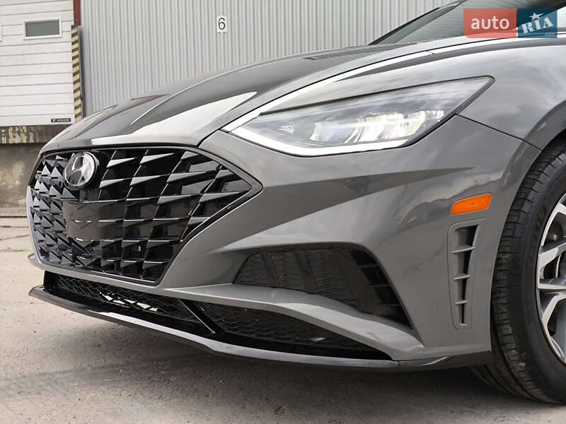 Седан Hyundai Sonata 2022 в Львове