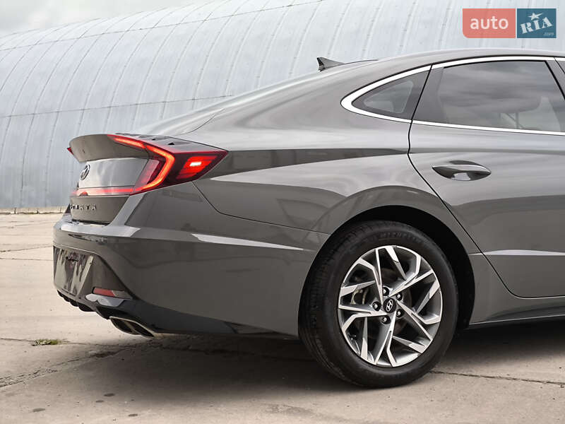 Седан Hyundai Sonata 2022 в Львове