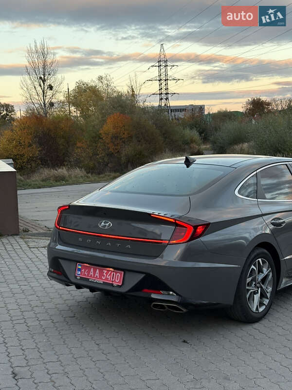 Седан Hyundai Sonata 2022 в Львове
