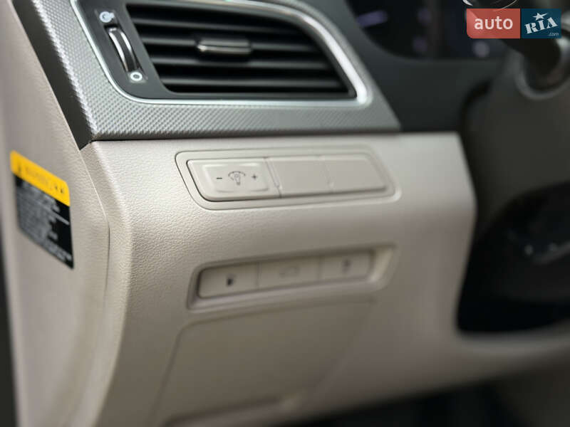 Седан Hyundai Sonata 2014 в Ковеле