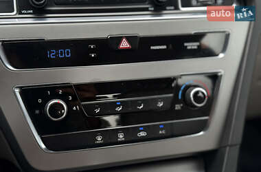 Седан Hyundai Sonata 2014 в 