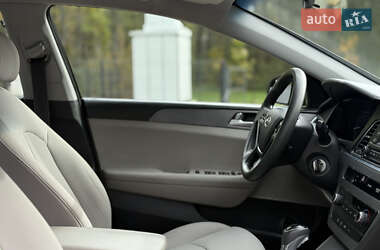 Седан Hyundai Sonata 2014 в 