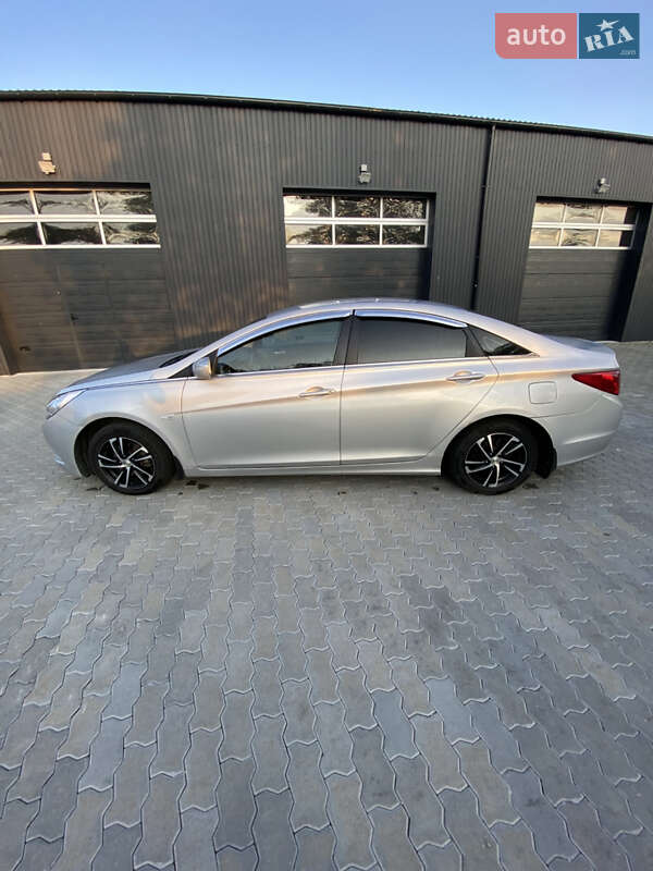 Седан Hyundai Sonata 2011 в Львове фото 8 Седан Hyundai Sonata 2011 в Львове