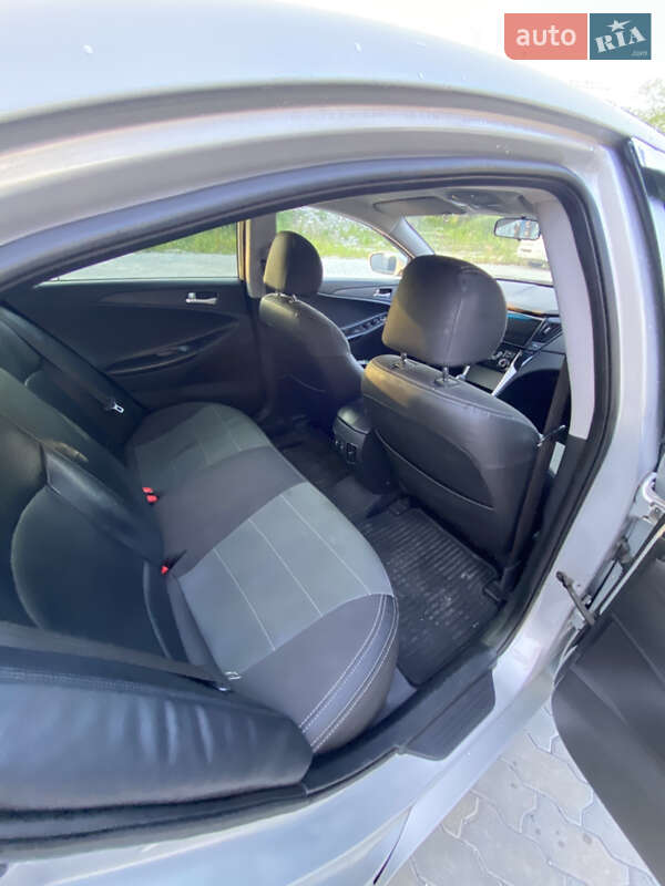 Седан Hyundai Sonata 2011 в Львове фото 11 Седан Hyundai Sonata 2011 в Львове