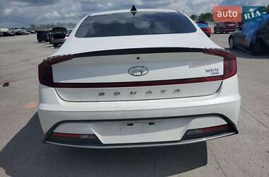 Седан Hyundai Sonata 2021 в 