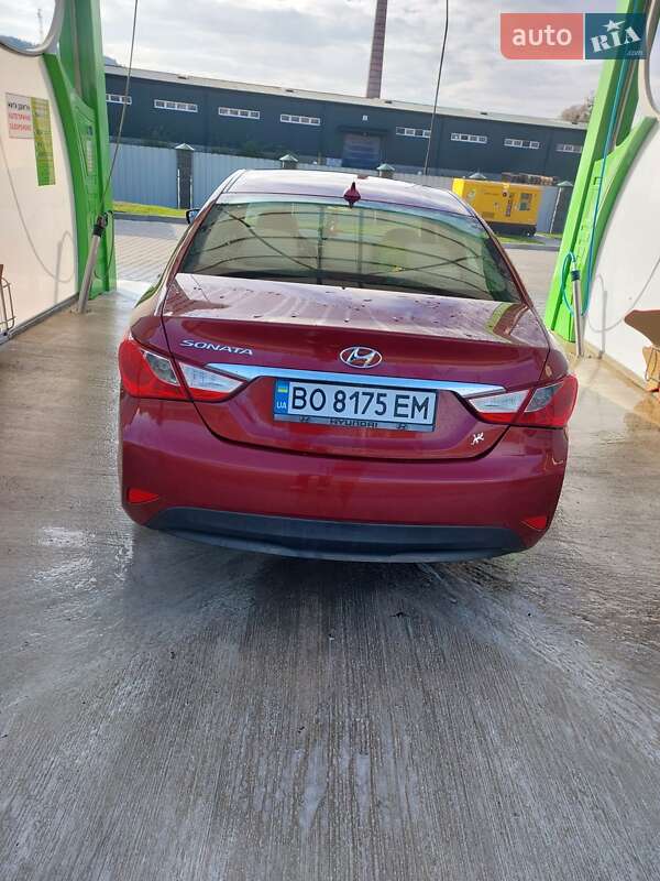 Седан Hyundai Sonata 2014 в Бережанах