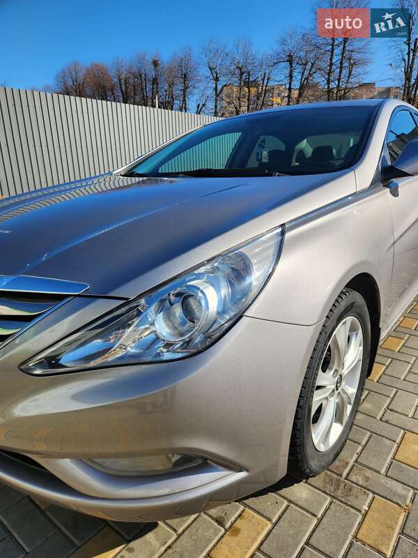 Седан Hyundai Sonata 2012 в Виннице