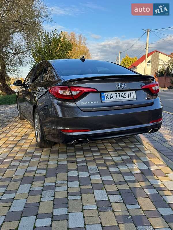 Седан Hyundai Sonata 2016 в Гостомеле