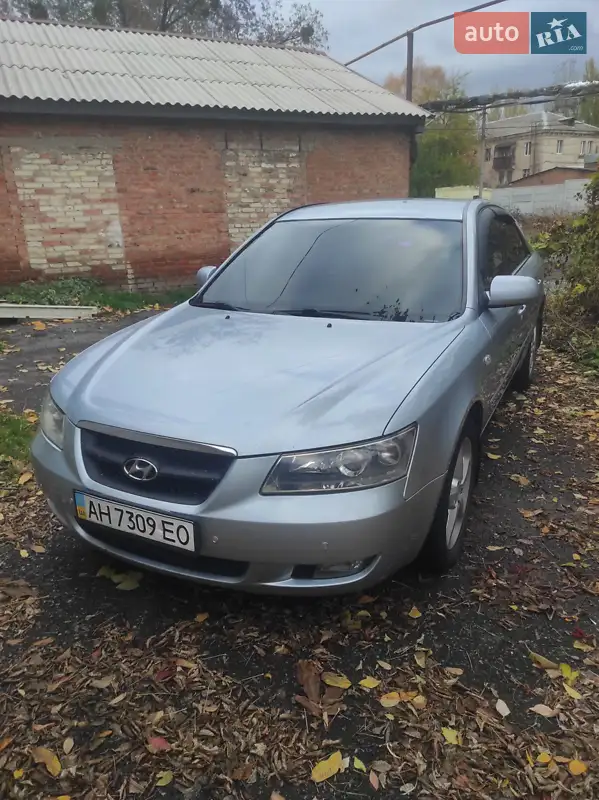 Hyundai Sonata