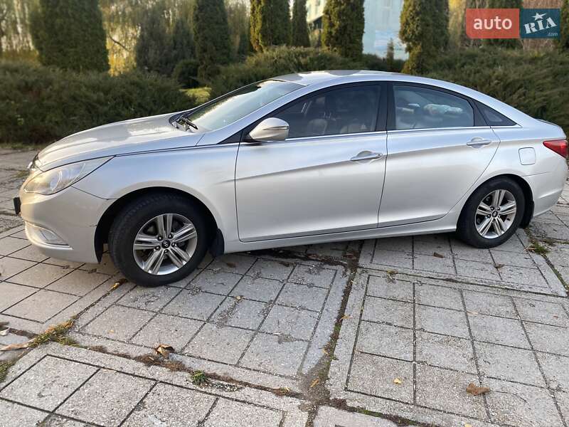 Седан Hyundai Sonata 2013 в Джулинке фото 2 Седан Hyundai Sonata 2013 в Джулинке