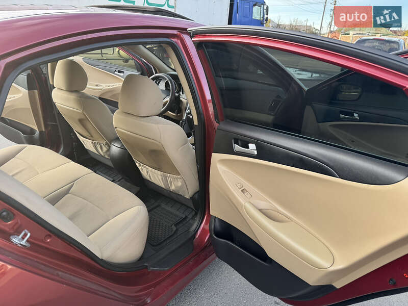 Седан Hyundai Sonata 2012 в Киеве фото 16 Седан Hyundai Sonata 2012 в Киеве