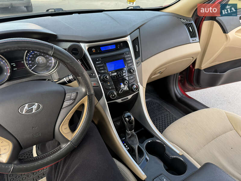 Седан Hyundai Sonata 2012 в Киеве фото 27 Седан Hyundai Sonata 2012 в Киеве