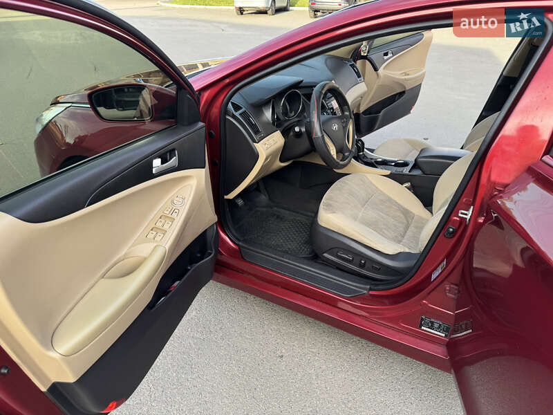Седан Hyundai Sonata 2012 в Киеве фото 24 Седан Hyundai Sonata 2012 в Киеве