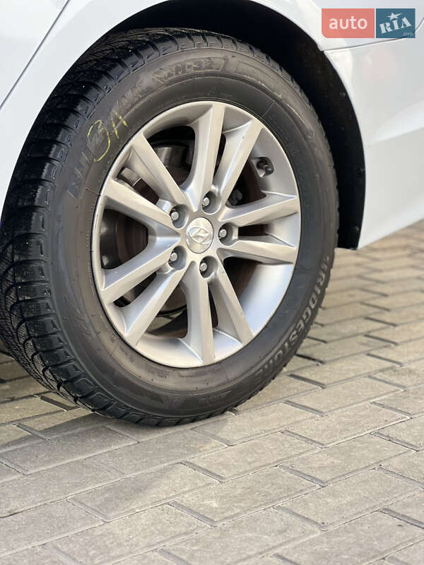Седан Hyundai Sonata 2015 в Сумах фото 11 Седан Hyundai Sonata 2015 в Сумах