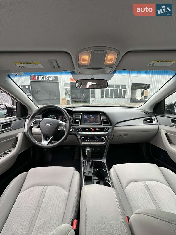 Седан Hyundai Sonata 2019 в Киеве фото 7 Седан Hyundai Sonata 2019 в Киеве