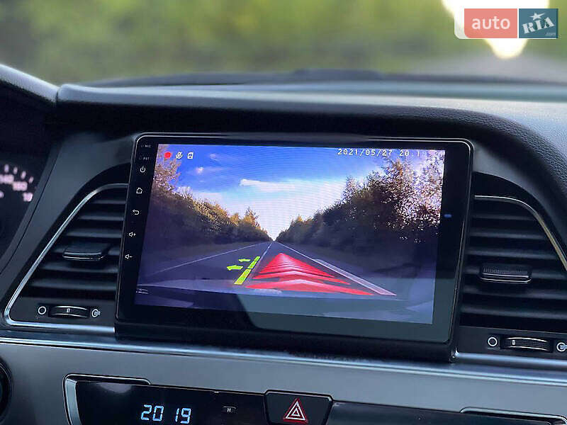 Седан Hyundai Sonata 2015 в Киеве фото 4 Седан Hyundai Sonata 2015 в Киеве