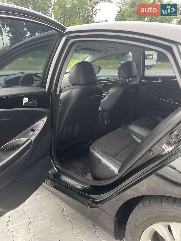 Седан Hyundai Sonata 2012 в Василькове