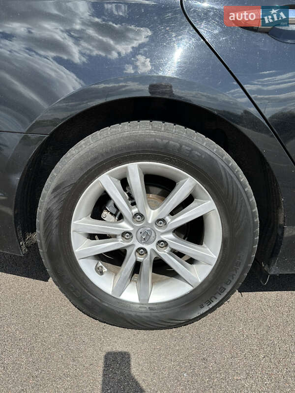 Седан Hyundai Sonata 2016 в Киеве