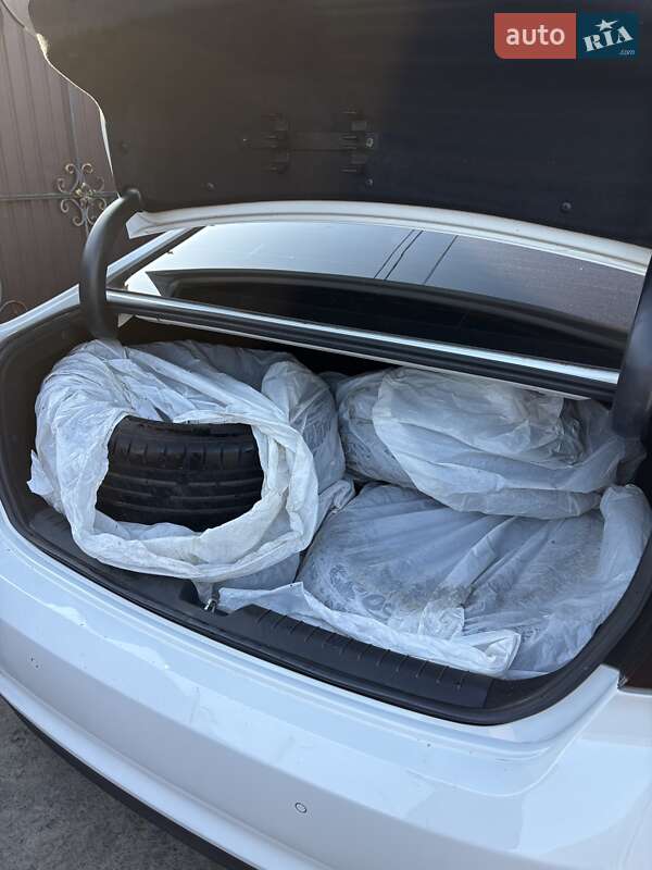 Седан Hyundai Sonata 2015 в Киеве