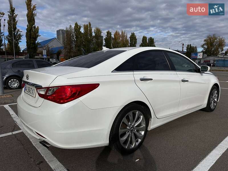 Седан Hyundai Sonata 2013 в Киеве фото 9 Седан Hyundai Sonata 2013 в Киеве