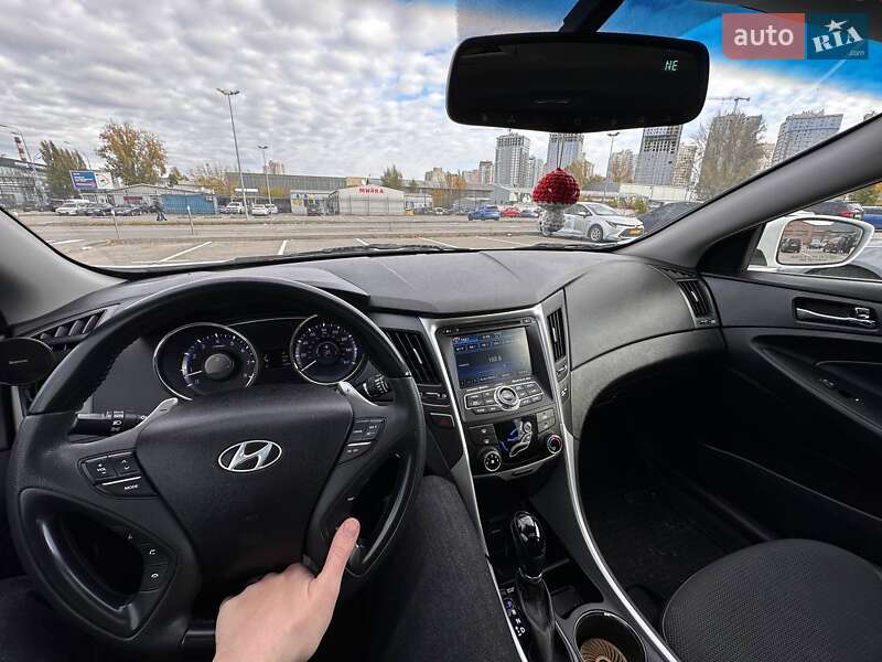 Седан Hyundai Sonata 2013 в Киеве фото 33 Седан Hyundai Sonata 2013 в Киеве