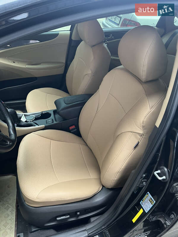 Седан Hyundai Sonata 2012 в Киеве