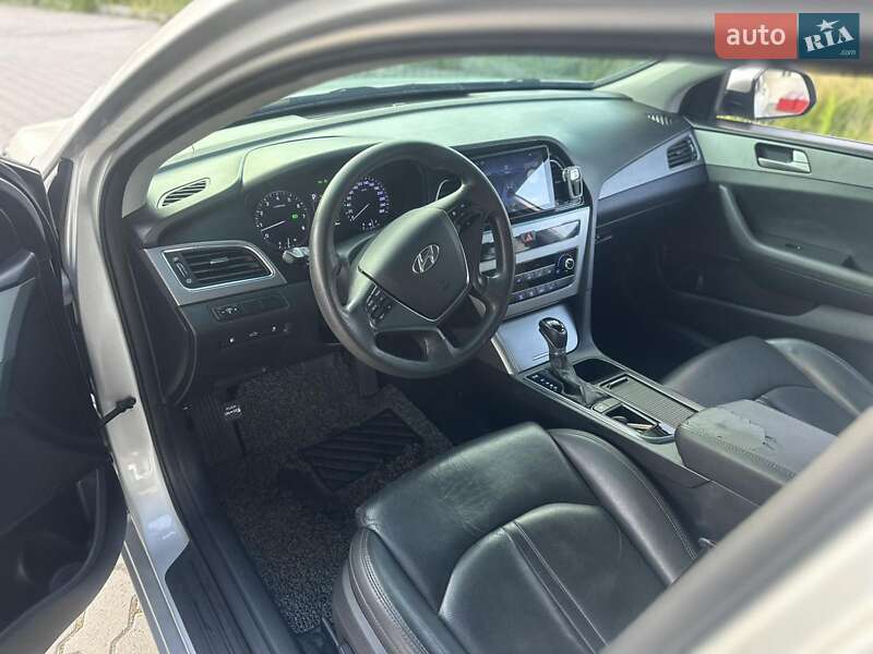 Седан Hyundai Sonata 2015 в Киеве