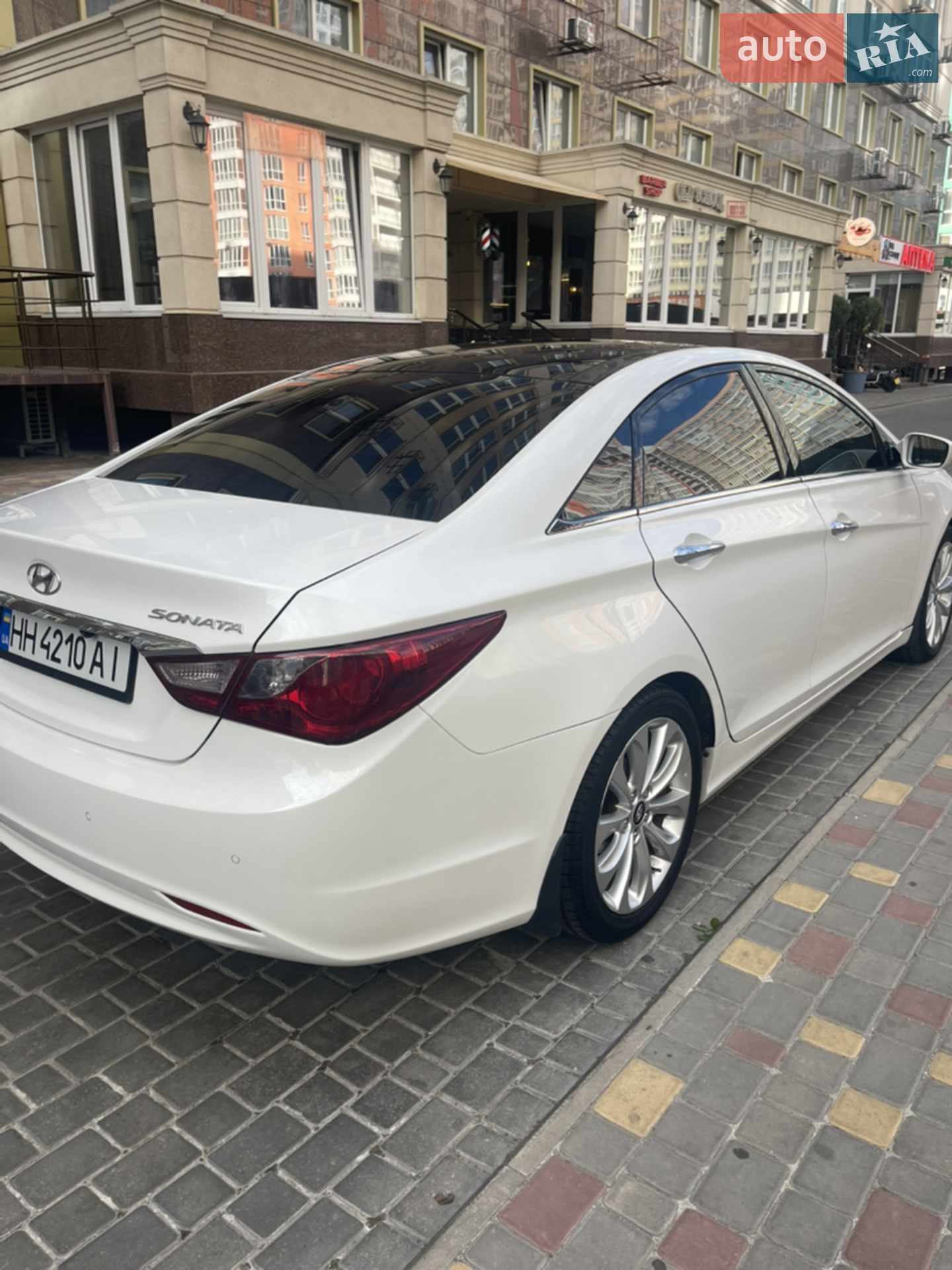 2010 Hyundai Sonata - мініатюра 4