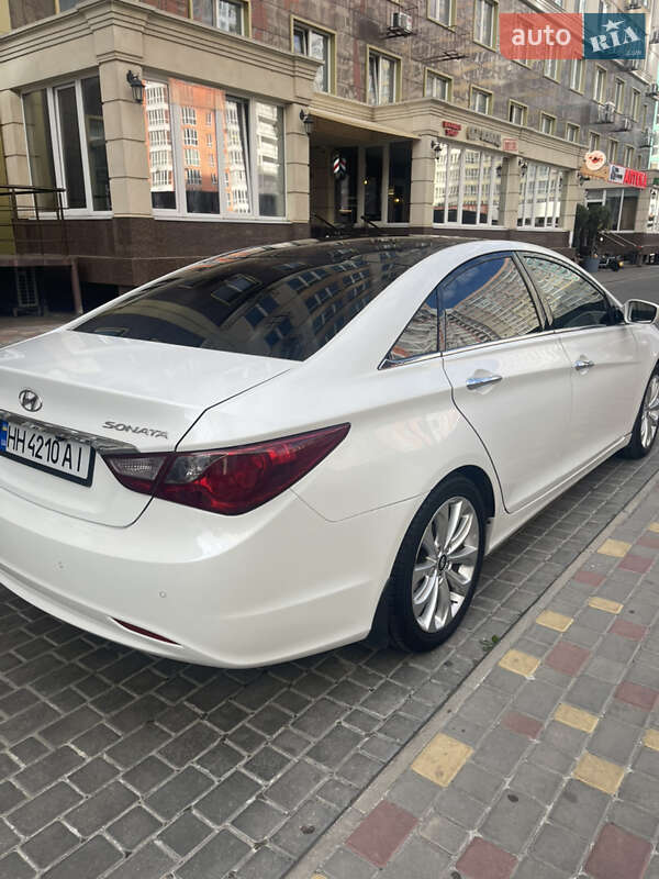 Седан Hyundai Sonata 2010 в Одессе