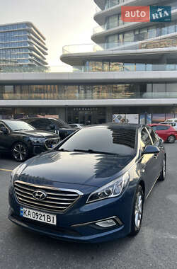 Седан Hyundai Sonata 2015 в Киеве