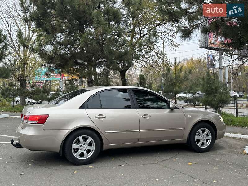 Седан Hyundai Sonata 2007 в Одессе