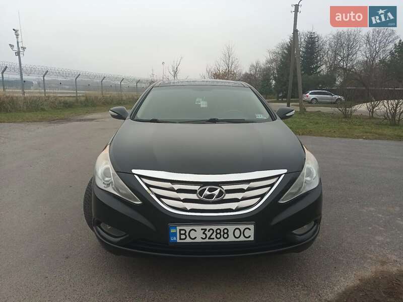 Седан Hyundai Sonata 2011 в Львове