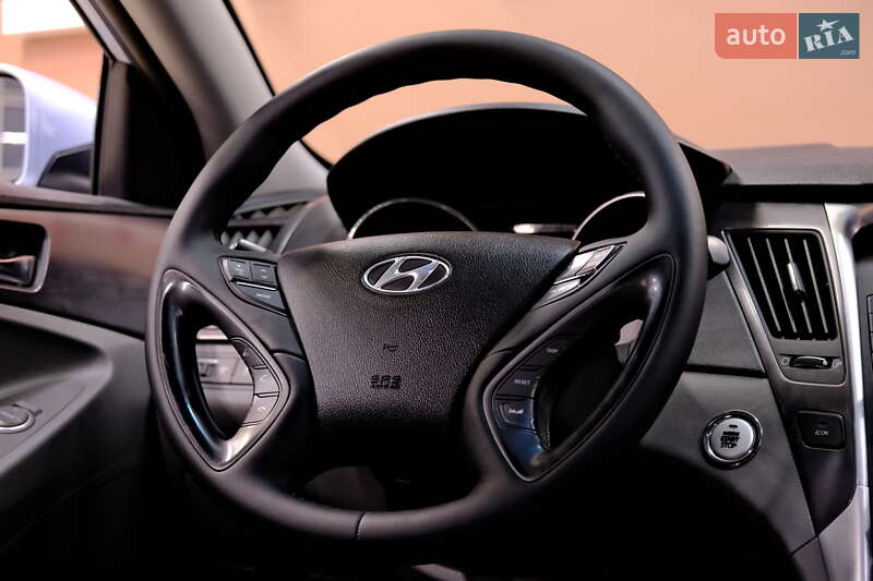 Седан Hyundai Sonata 2014 в Одессе