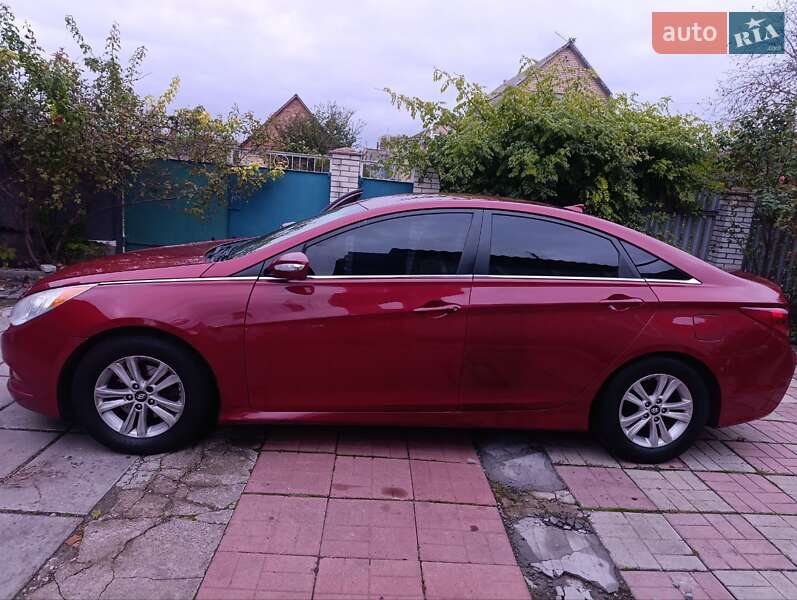 Седан Hyundai Sonata 2014 в Киеве