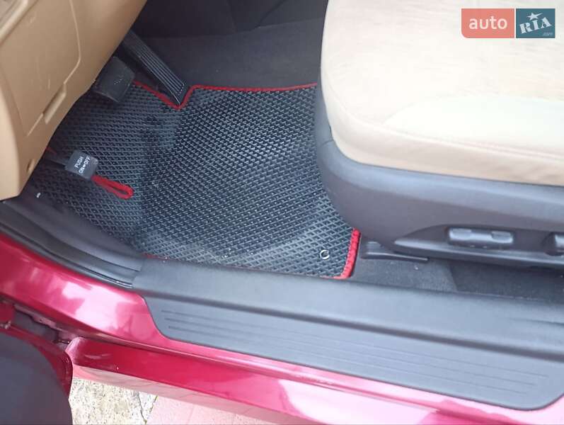 Седан Hyundai Sonata 2014 в Киеве