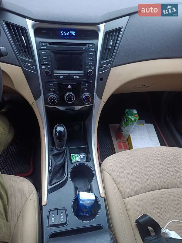 Седан Hyundai Sonata 2014 в Киеве