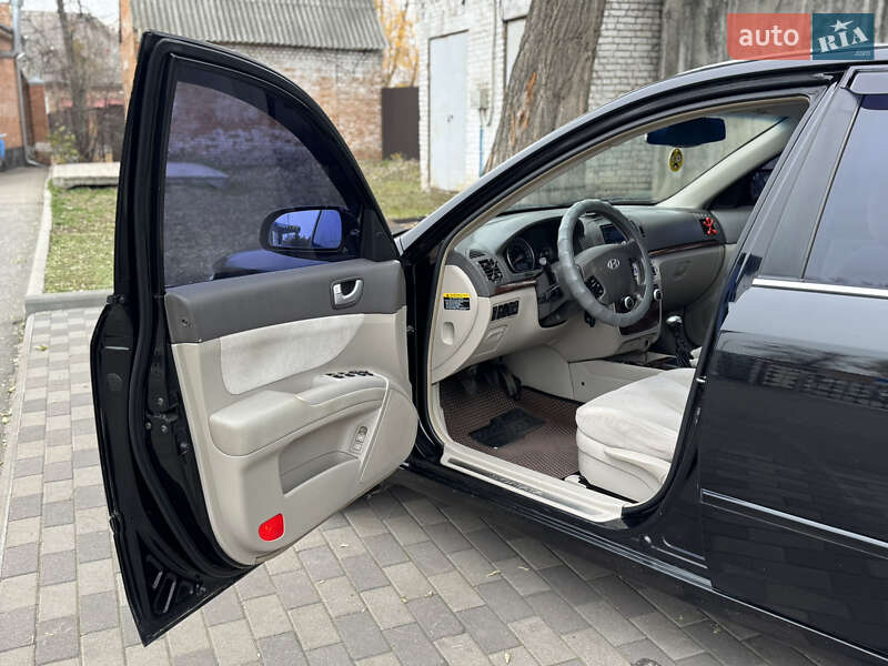 Седан Hyundai Sonata 2005 в Лубнах