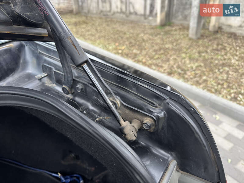 Седан Hyundai Sonata 2005 в Лубнах