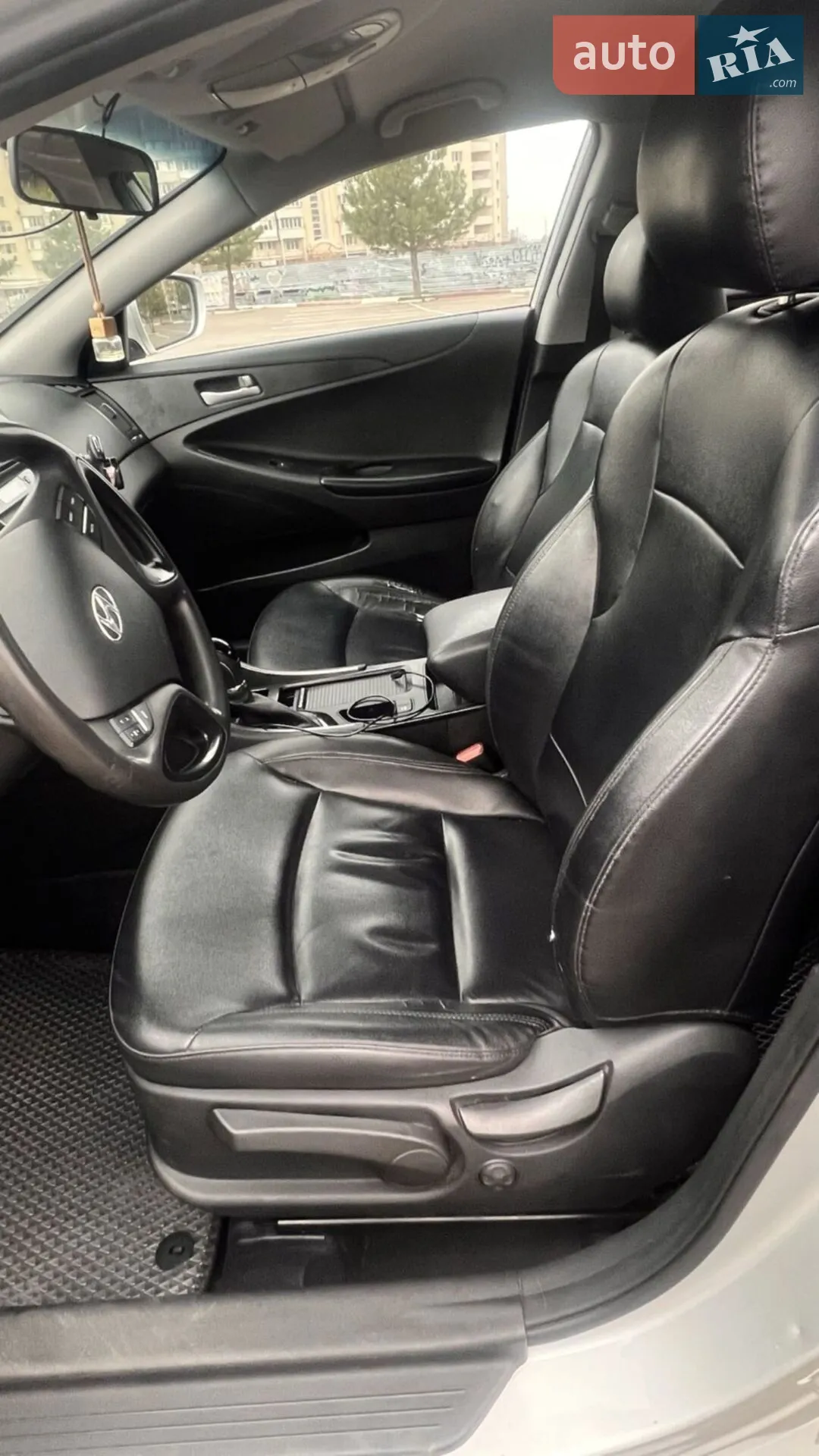 2014 Hyundai Sonata - мініатюра 14