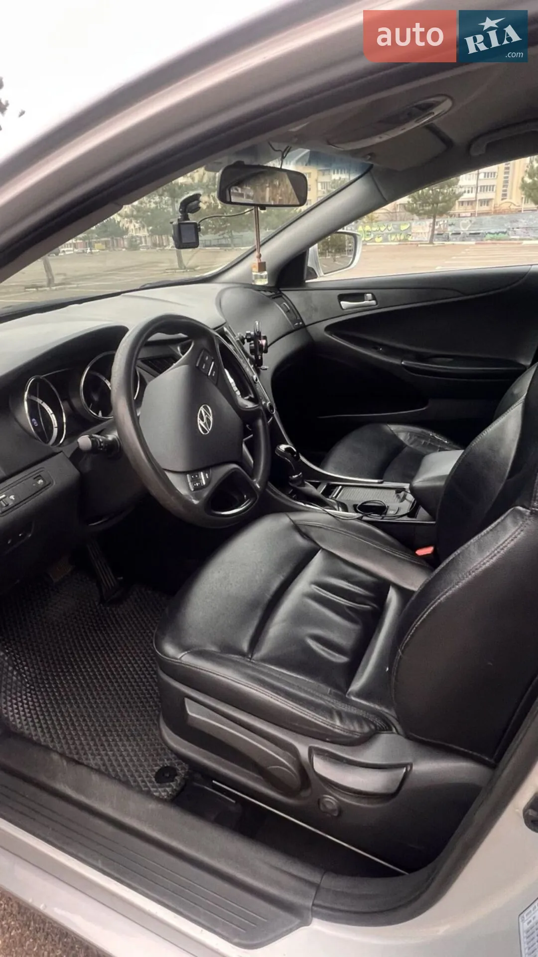 2014 Hyundai Sonata - мініатюра 16