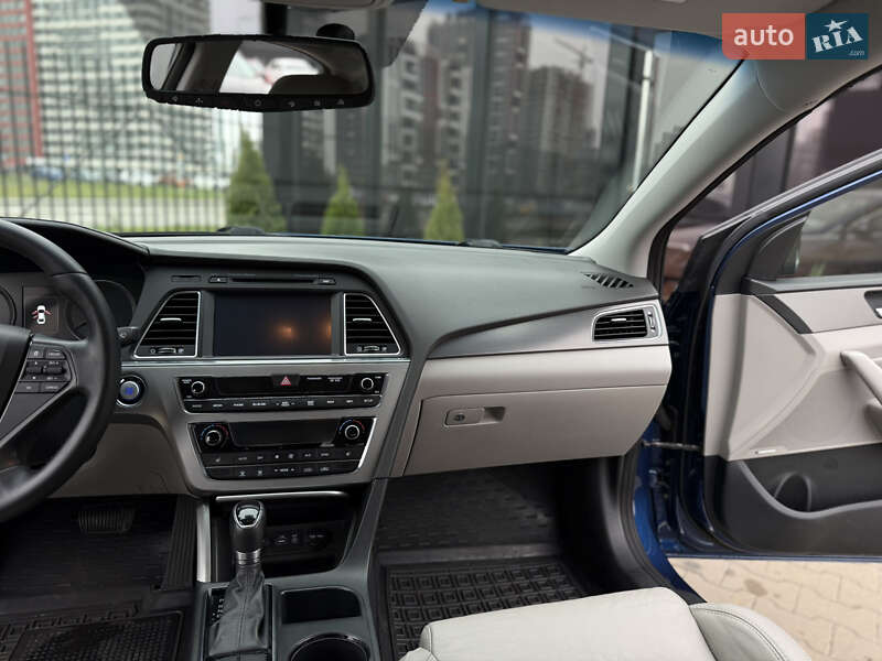 Седан Hyundai Sonata 2014 в Киеве фото 25 Седан Hyundai Sonata 2014 в Киеве