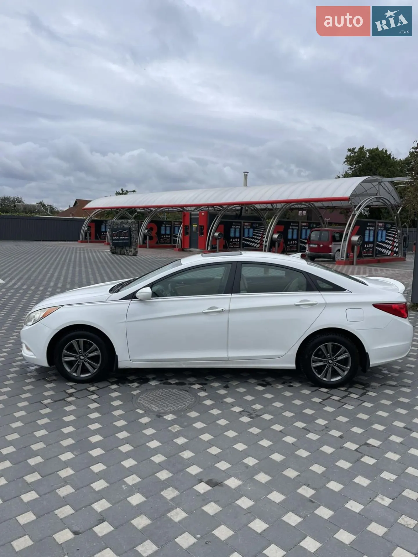2013 Hyundai Sonata - мініатюра 8