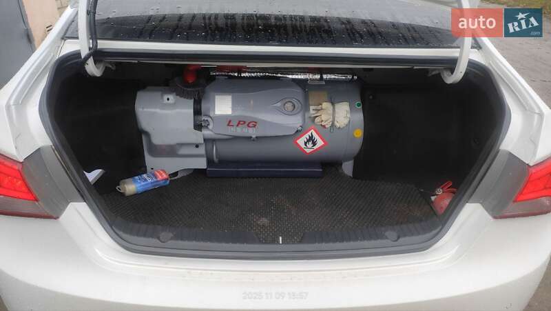 Седан Hyundai Sonata 2013 в Нетешине фото 23 Седан Hyundai Sonata 2013 в Нетешине