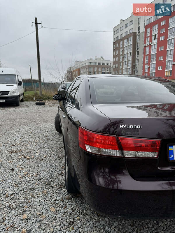 Седан Hyundai Sonata 2006 в Києві